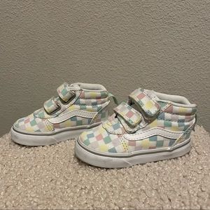 Vans toddler girl size 5
